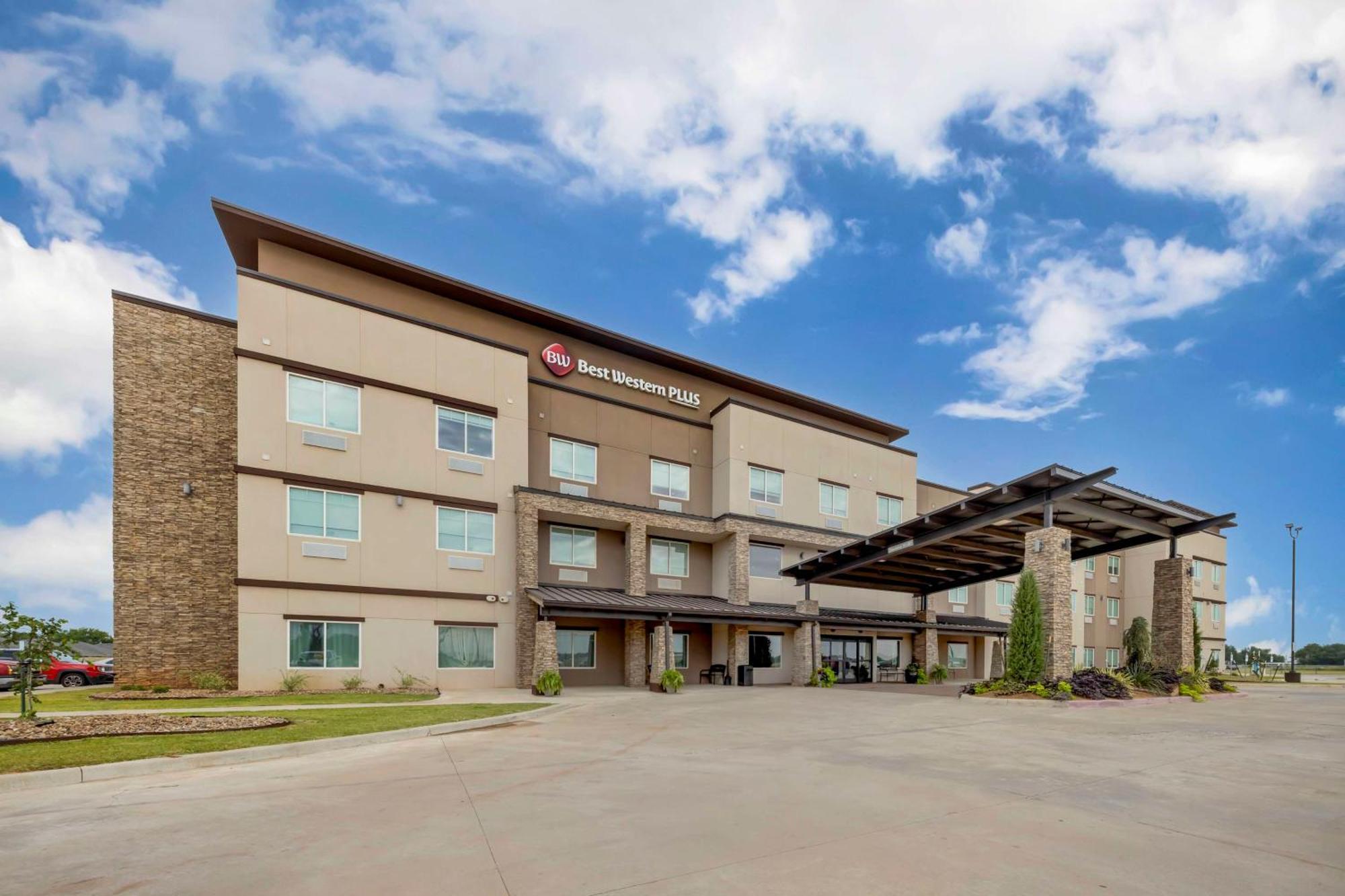 Best Western Plus Chickasha Inn Екстер'єр фото